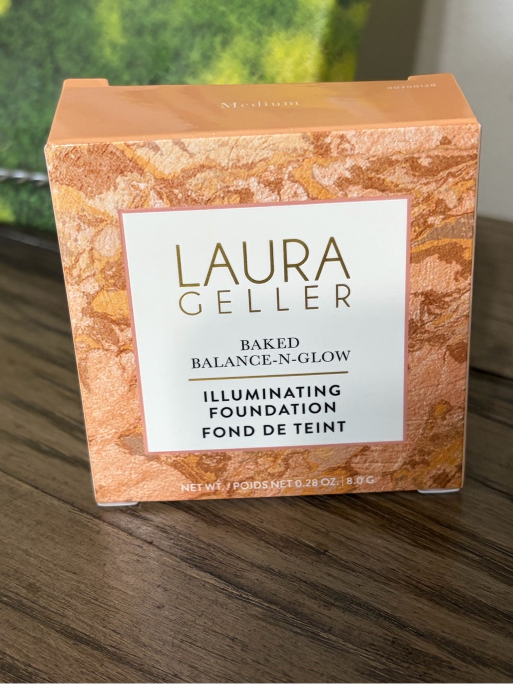 Laura Geller Baked Balance-N-Glow Illuminating Foundation - Peachy Bronze Marble